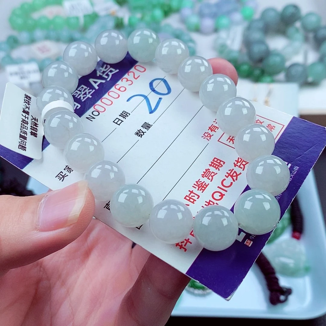 翡翠未镶嵌毛衣链