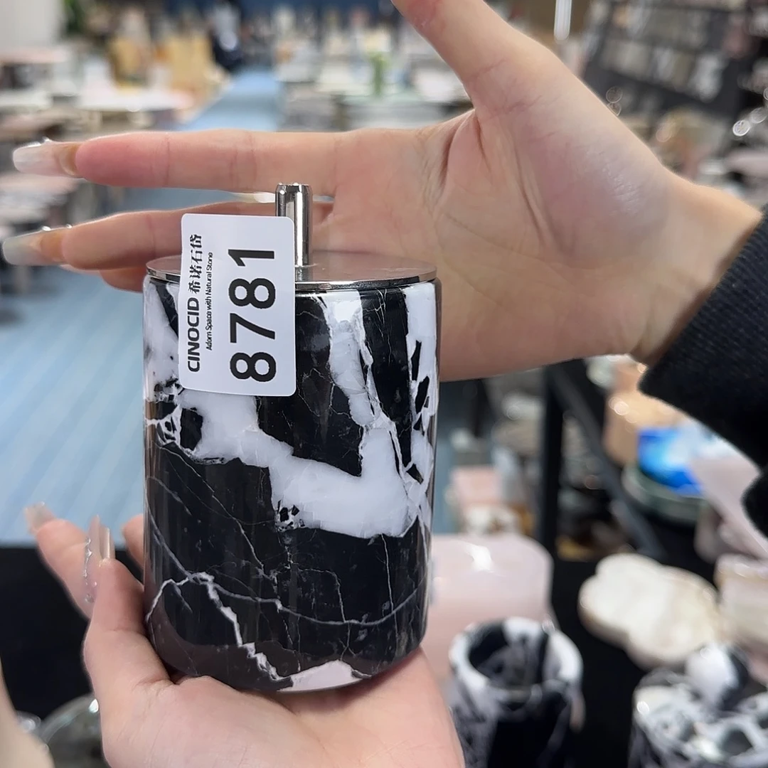 8781 宝黑棉签罐 福利