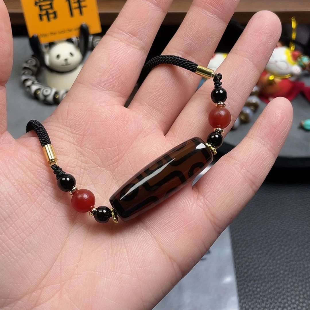 用***0玛瑙/玉髓未镶嵌颈饰