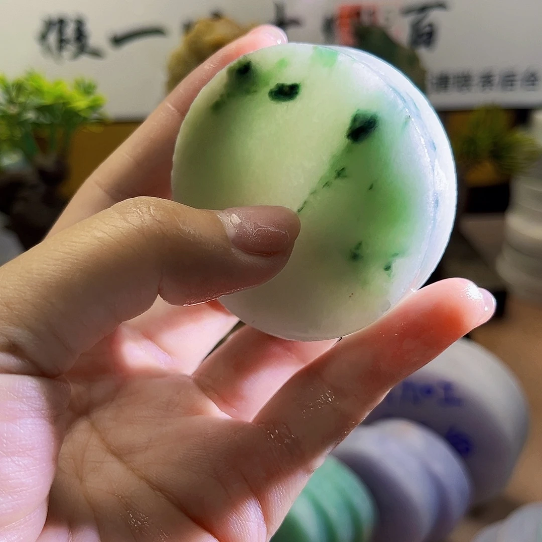 翡翠未镶嵌颈饰1094……