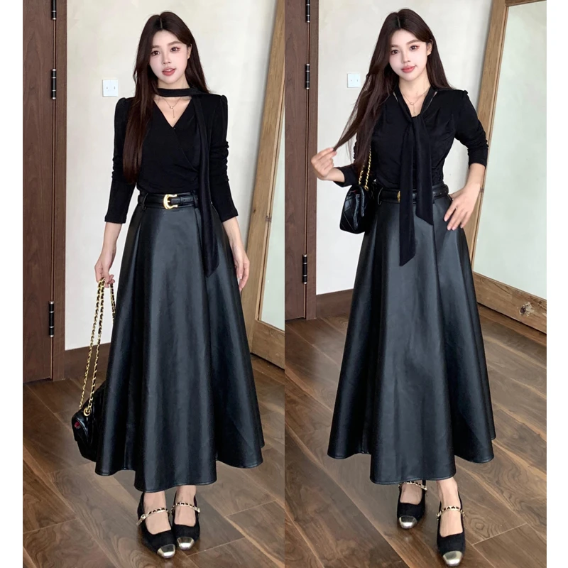 大码胖mm秋冬穿搭一整套黑色套装大方得体减龄半身皮裙两件套女