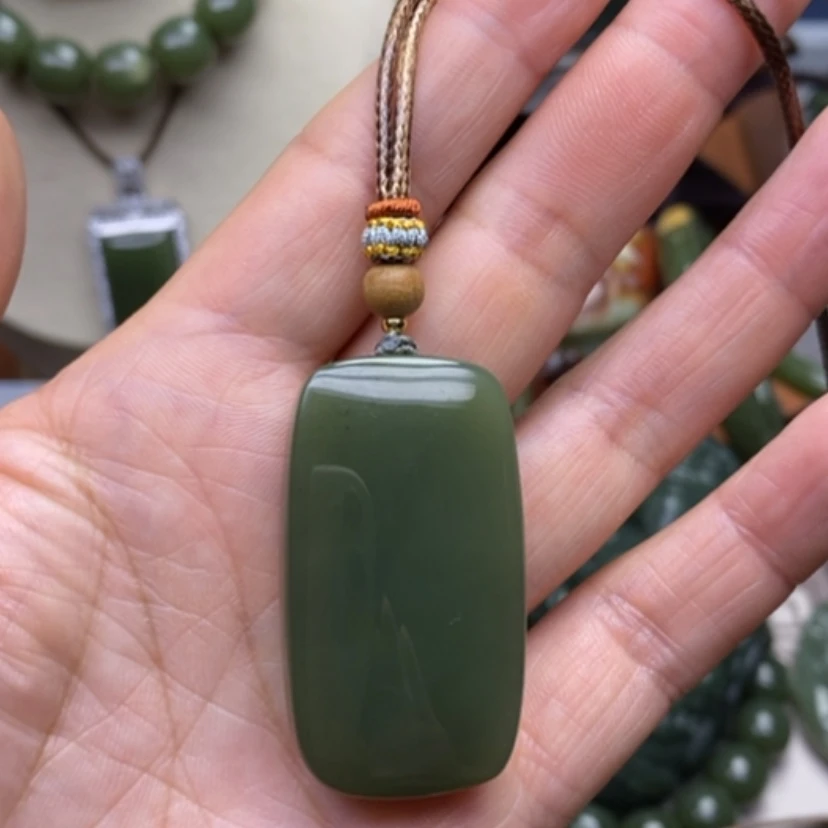 【闪购商品】岫岩老玉（透闪石质玉）未镶嵌挂件