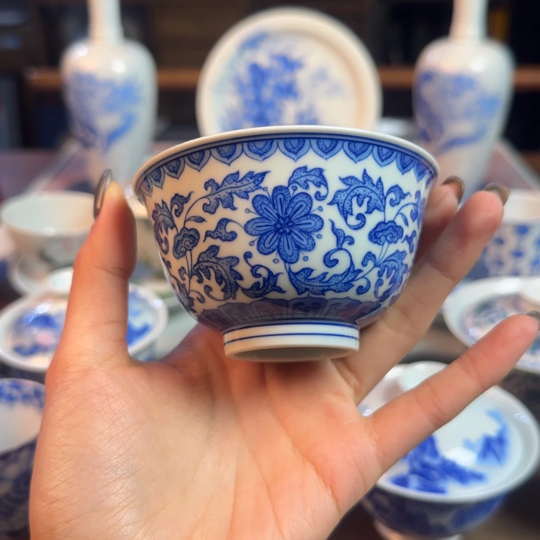 名窑口 点工缠枝花卉