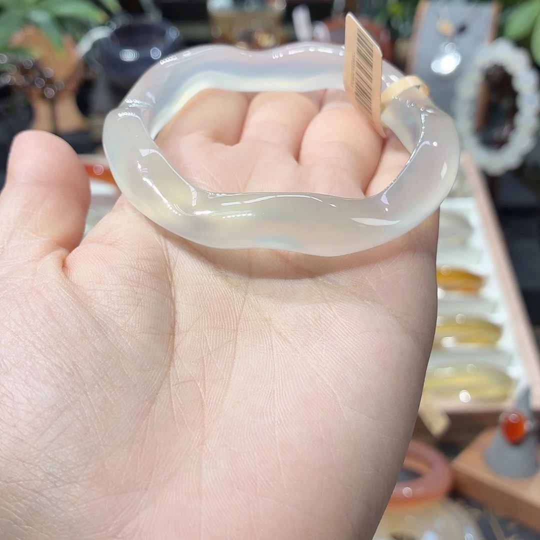 玛瑙/玉髓未镶嵌手镯