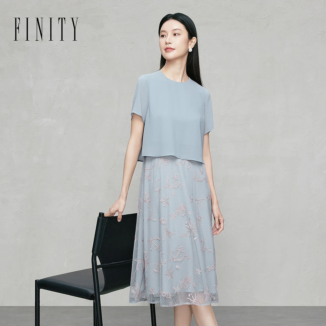 FINITY新品连衣裙蕾丝碎花显瘦气质时尚夏季国风印花女士圆领优雅