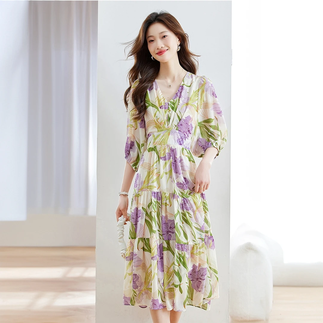 波西米亚度假风时尚V领显瘦连衣裙高端优雅修身显瘦洋气碎花长裙