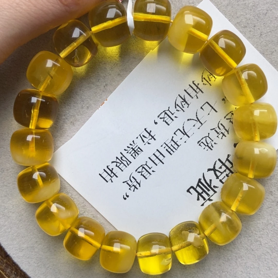 蜜蜡未镶嵌珠宝奇石126