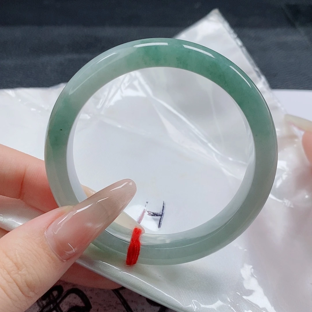 【闪购商品】未镶嵌手镯翡翠426号