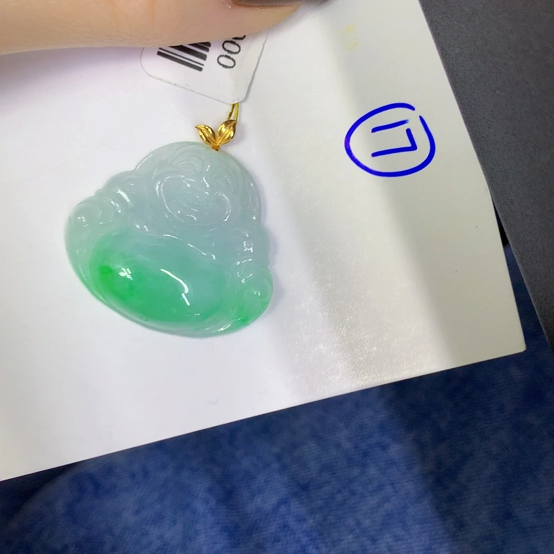 颈饰18K金镶嵌翡翠