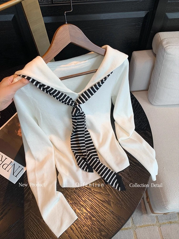 黑白条纹披肩假两件针织衫女秋季新款设计感修身显瘦气质百搭上衣