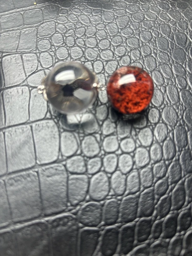 天然水晶单珠两颗