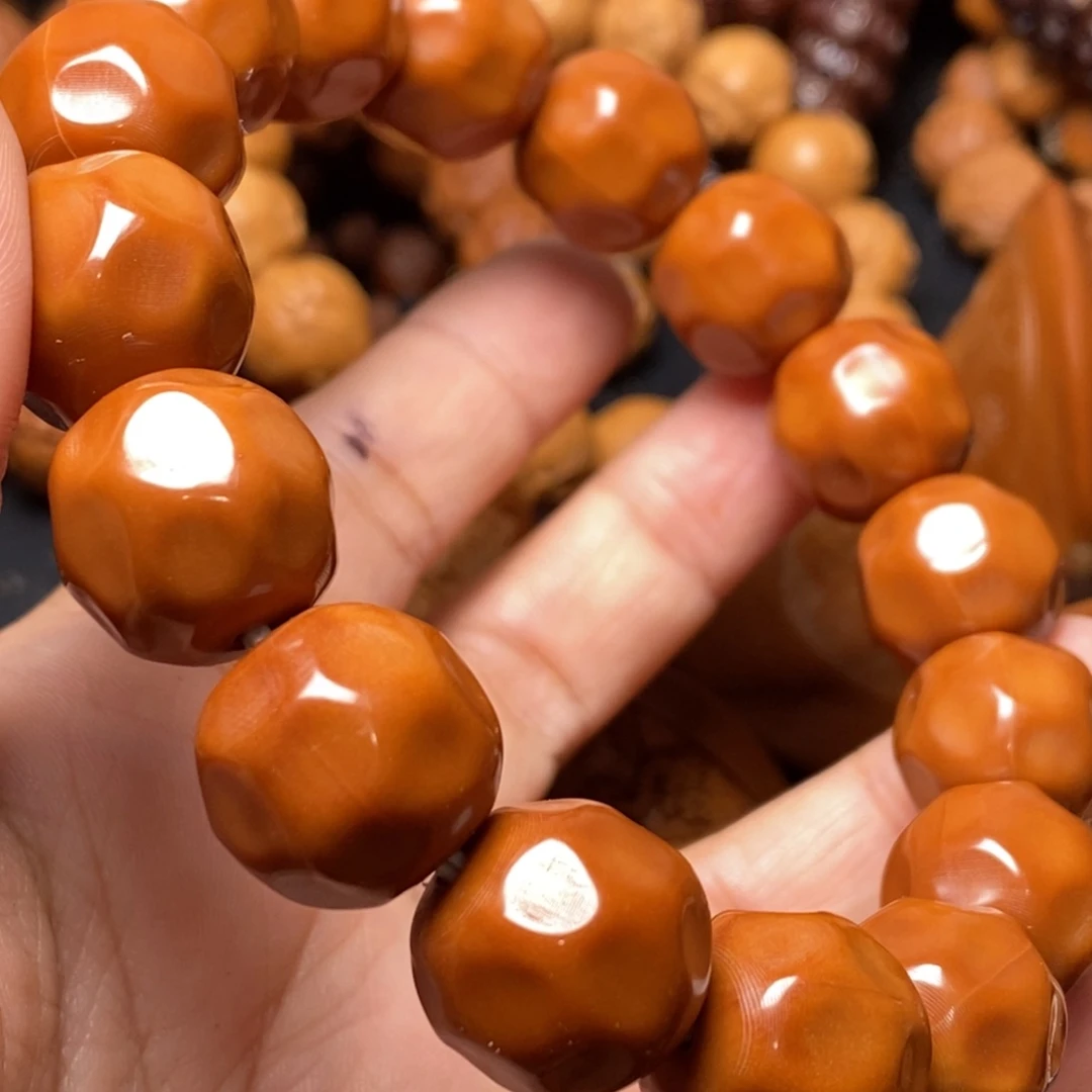 吊坠猴头核桃猴头