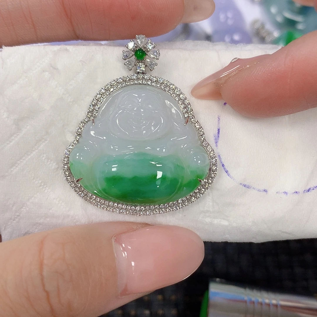 翡翠18K金镶嵌颈饰天然翡翠a货 百元以上9米证书费自理