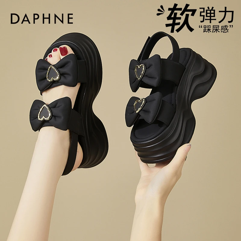 达芙妮厚底凉鞋女2025年新款夏季仙女风配裙子爱心露趾小个子女鞋