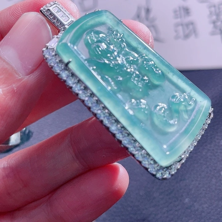 翡翠颈饰未镶嵌999999999