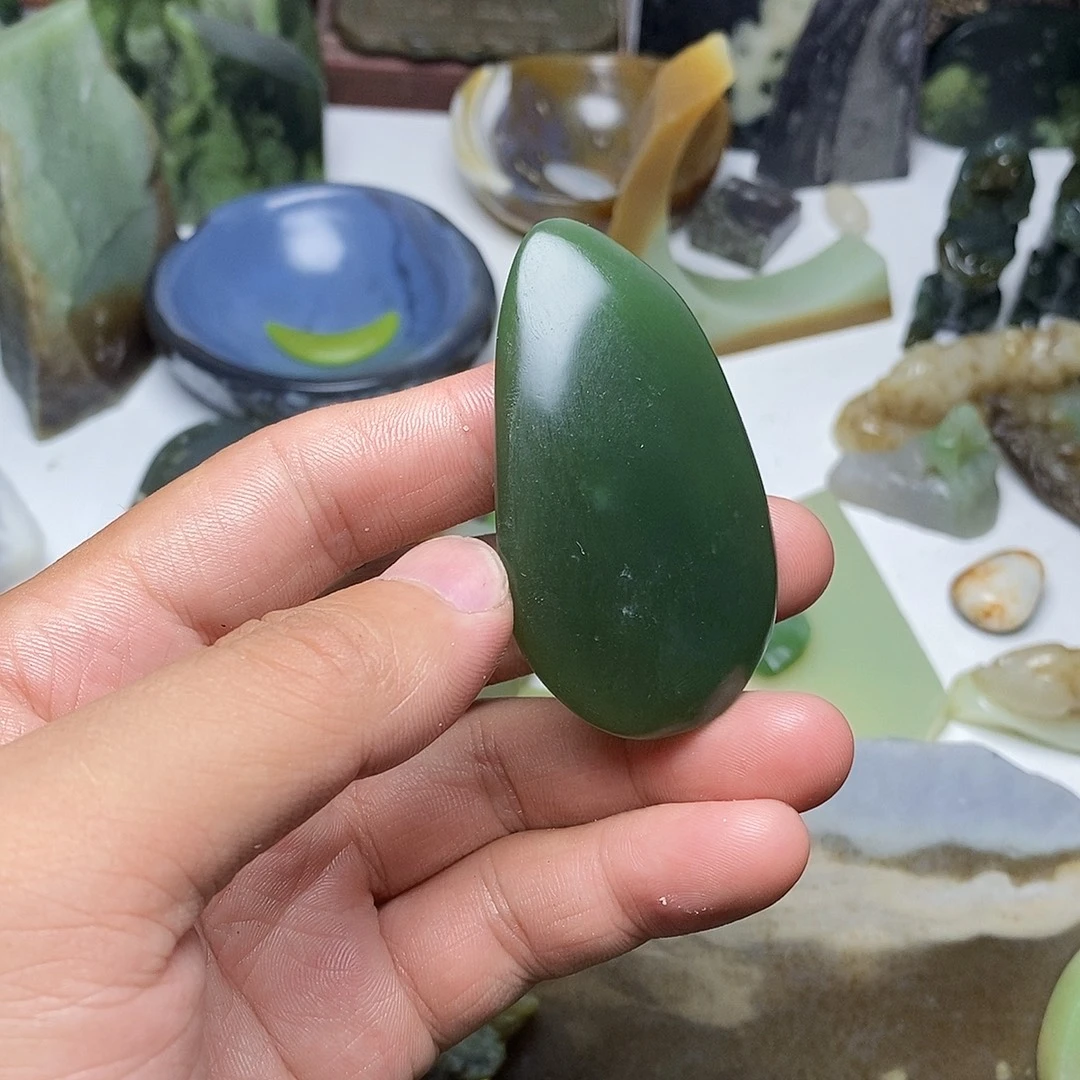 未镶嵌和田玉挂件