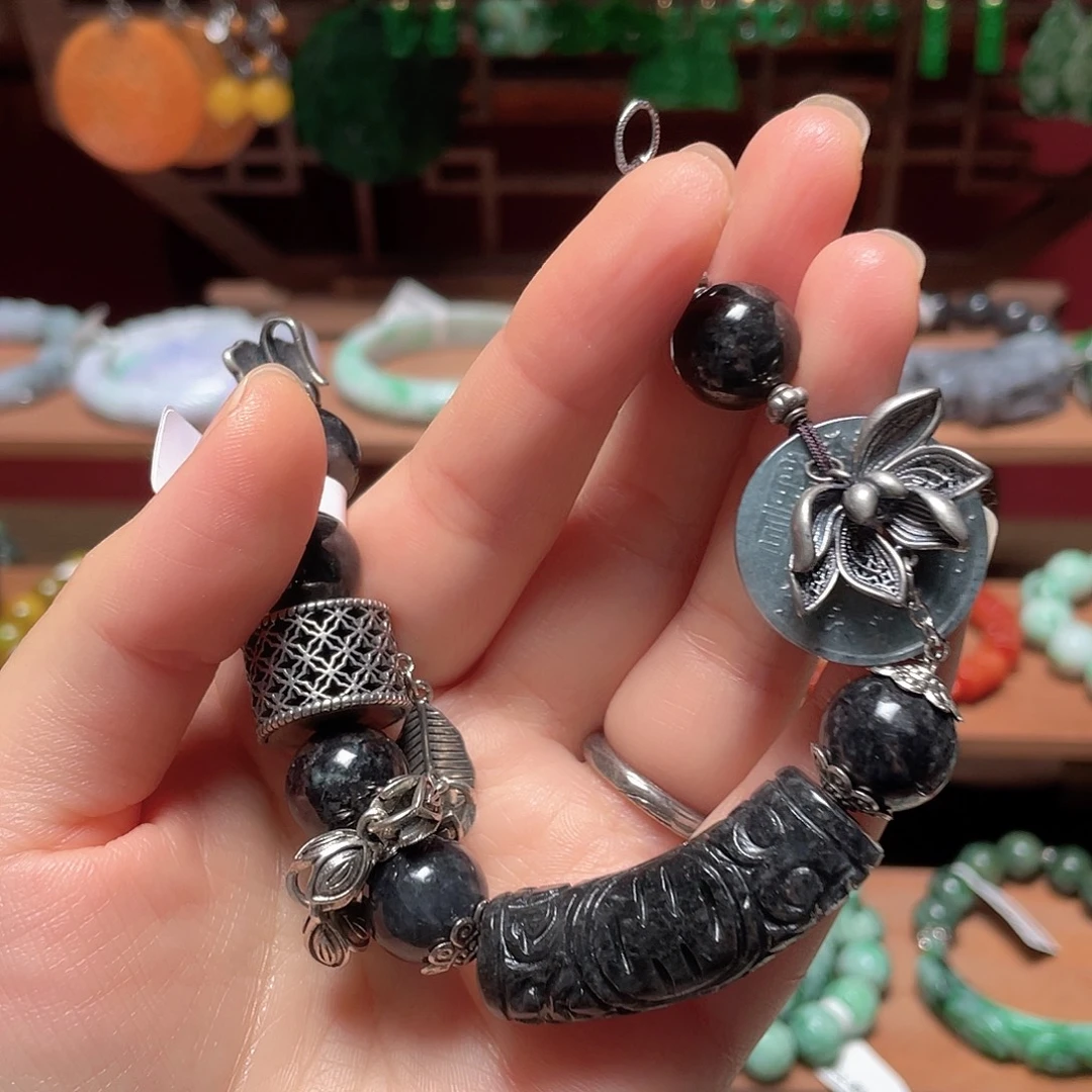 翡翠未镶嵌手链饰品