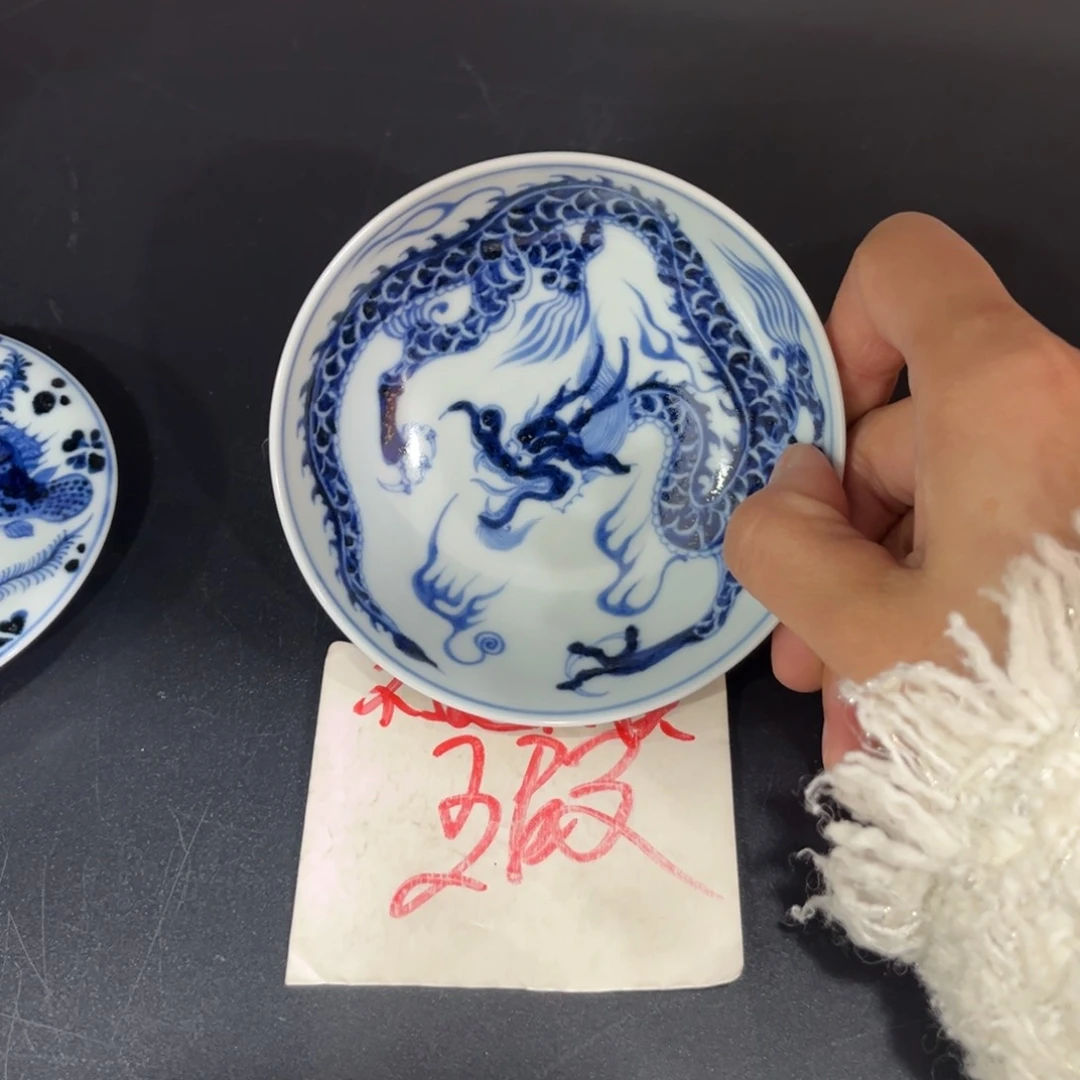 茗****号手绘仿元铠甲龙普洱杯