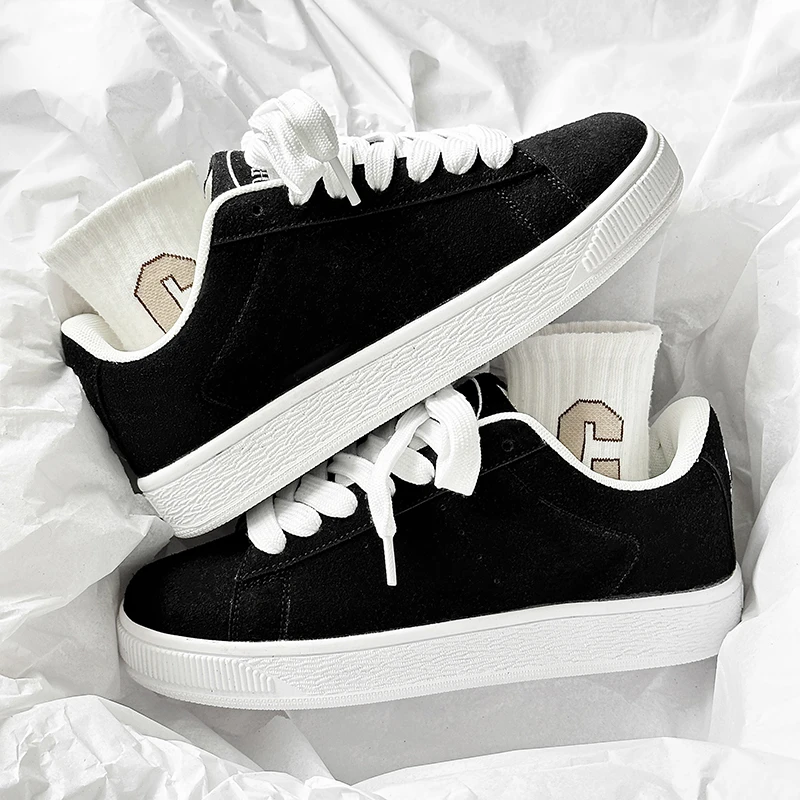 超火ins小众设计拼接板鞋休闲运动鞋百搭情侣增高超软面包鞋男鞋