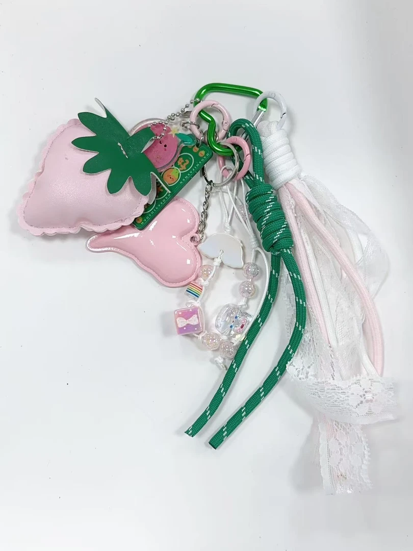 手工DIY潮流卡通包挂件