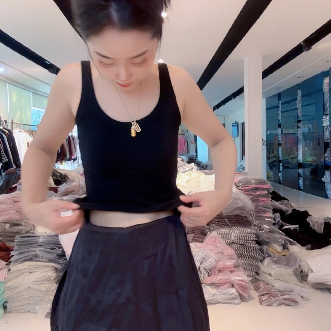 110斤亚麻蕾丝裤子