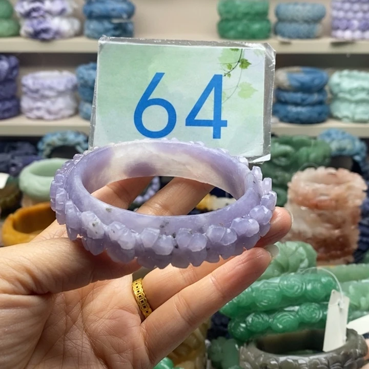 未镶嵌手镯石英岩玉