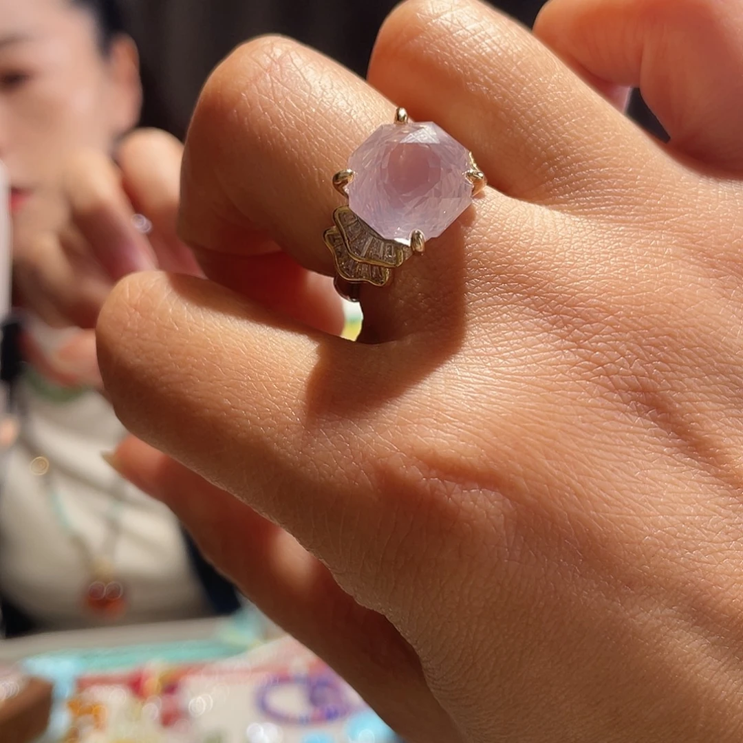 银S925镶嵌芙蓉石戒指大气款