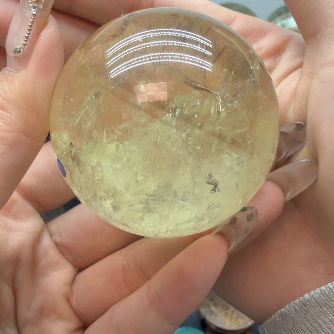 水晶天然水晶默认微瑕 789 4.9未镶嵌静****落