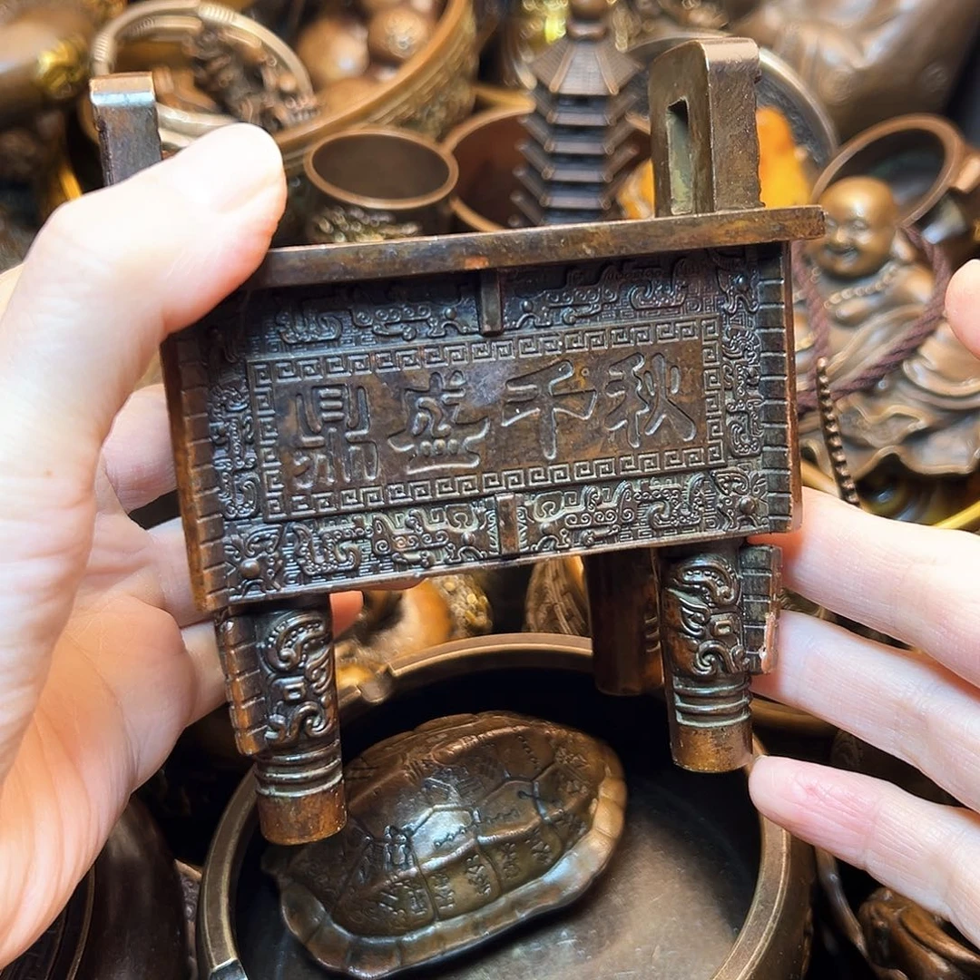 精美铜器工艺品等