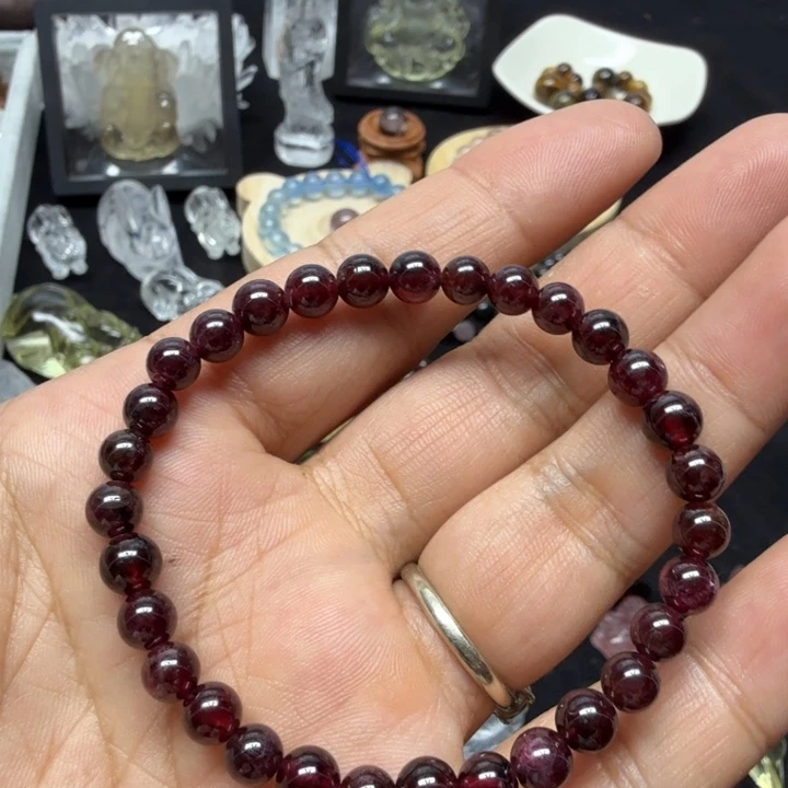 未镶嵌颈饰水晶水晶