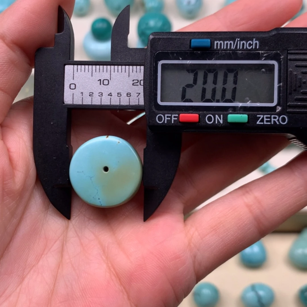 【闪购商品】未镶嵌绿松石珠宝奇石