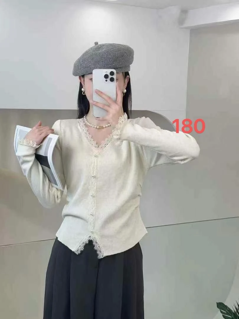 180秋冬款新款针织衫