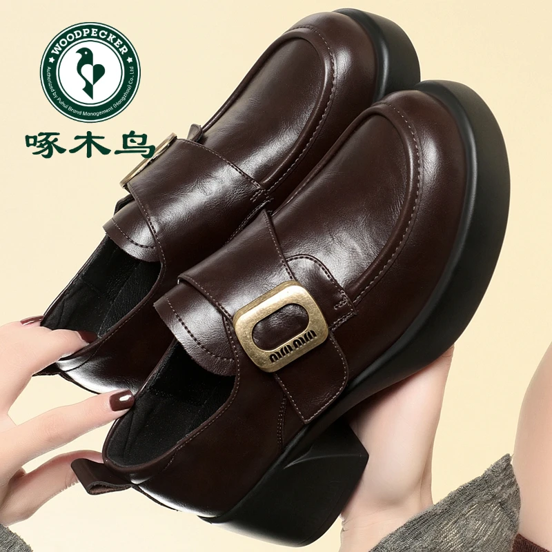 啄木鸟单鞋厚底女舒适圆头英伦风皮鞋中跟休闲软皮气质百搭乐福鞋