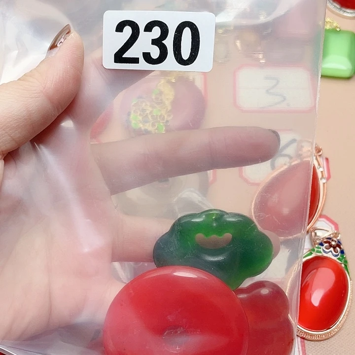 合金颈饰玛瑙/玉髓相**缘