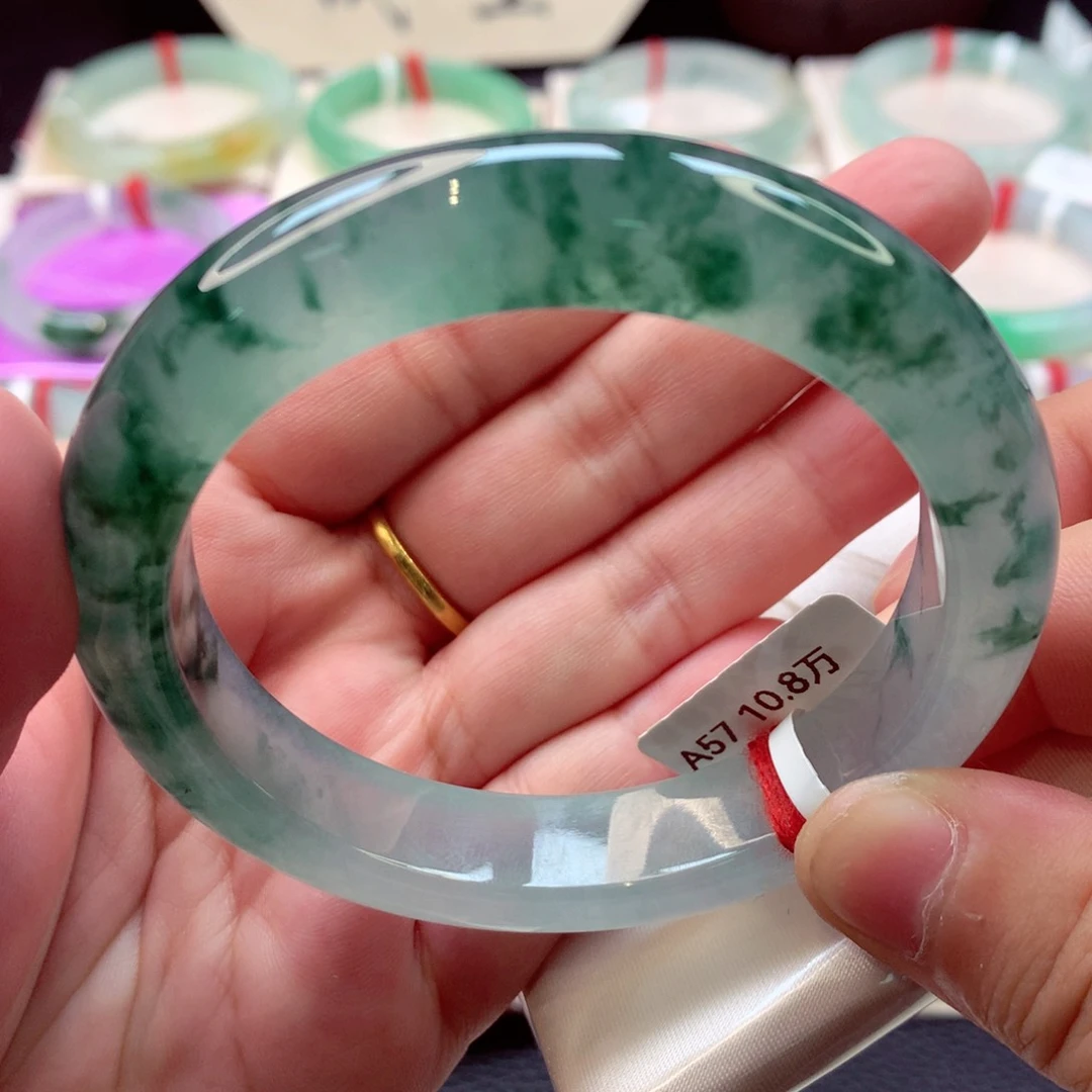 翡翠手镯未镶嵌9号11