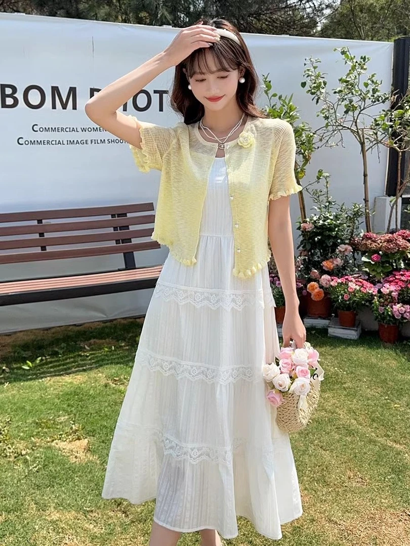 温柔风夏季新款立体花朵冰丝短袖防晒百搭开衫女搭吊带裙披肩上衣