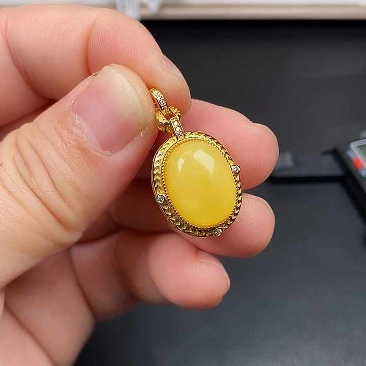 蜜蜡银S925镀金镶嵌吊坠(不含链)