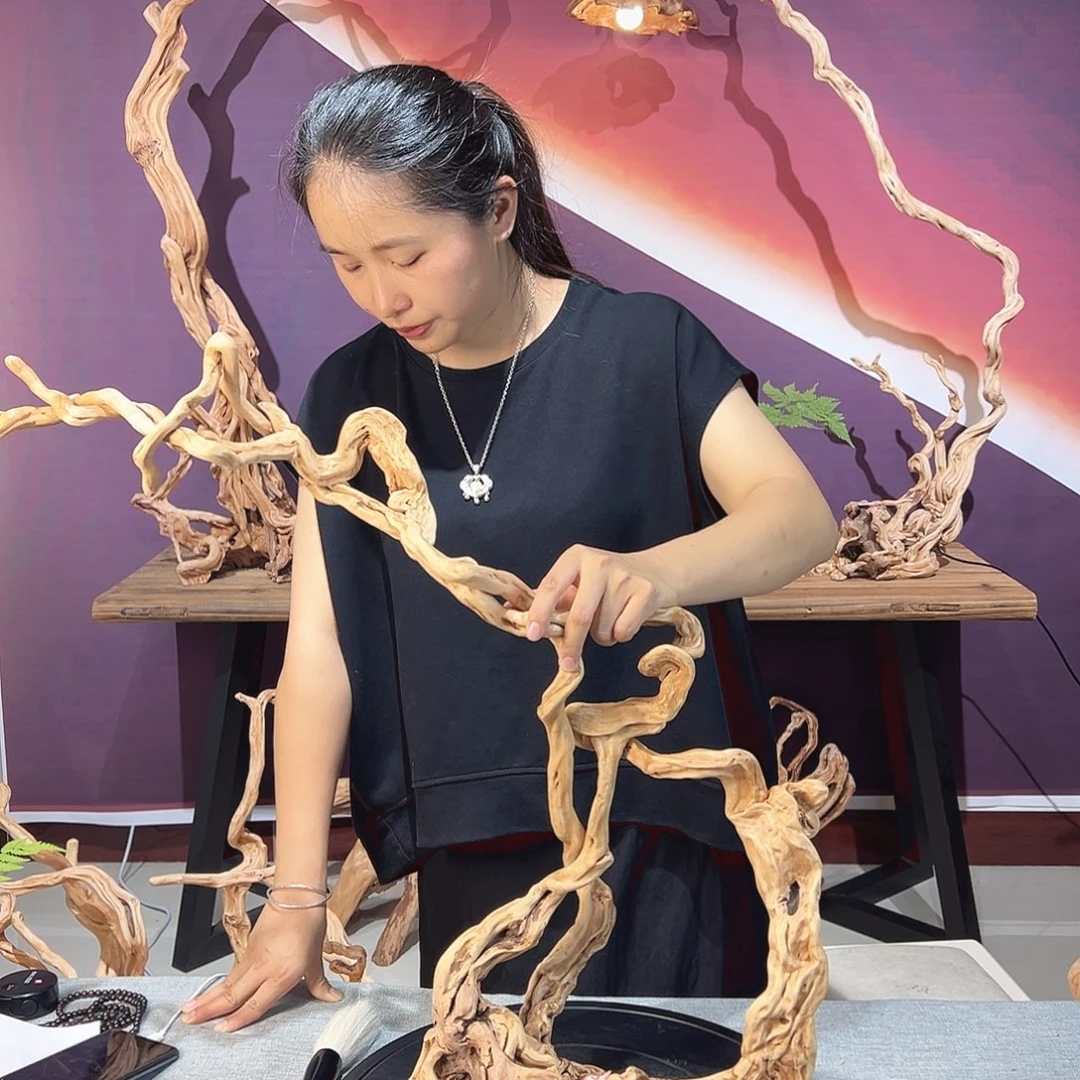 戈***林天然杜鹃根根艺灯架