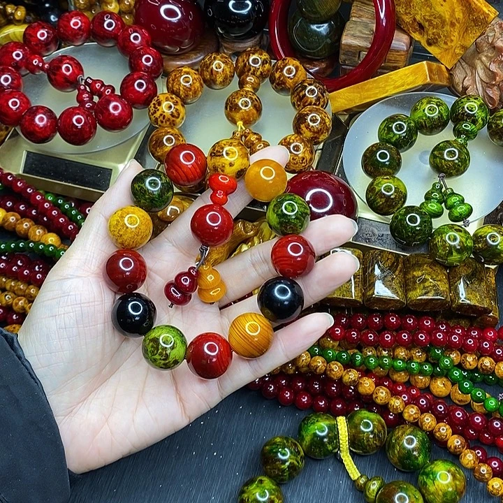 松木琥珀木文玩手串