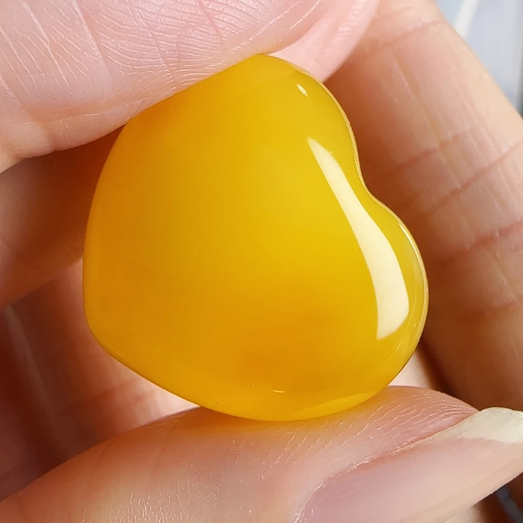 蜜蜡未镶嵌颈饰焦皮料杨枝甘露爱心