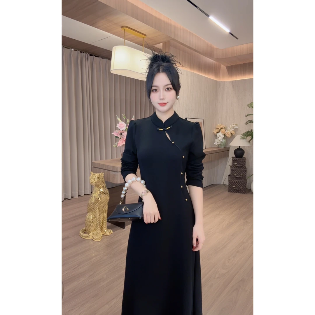 7382鱼鱼家冬季上新新中式气质简约设计感大码胖MM遮肉显瘦连衣裙