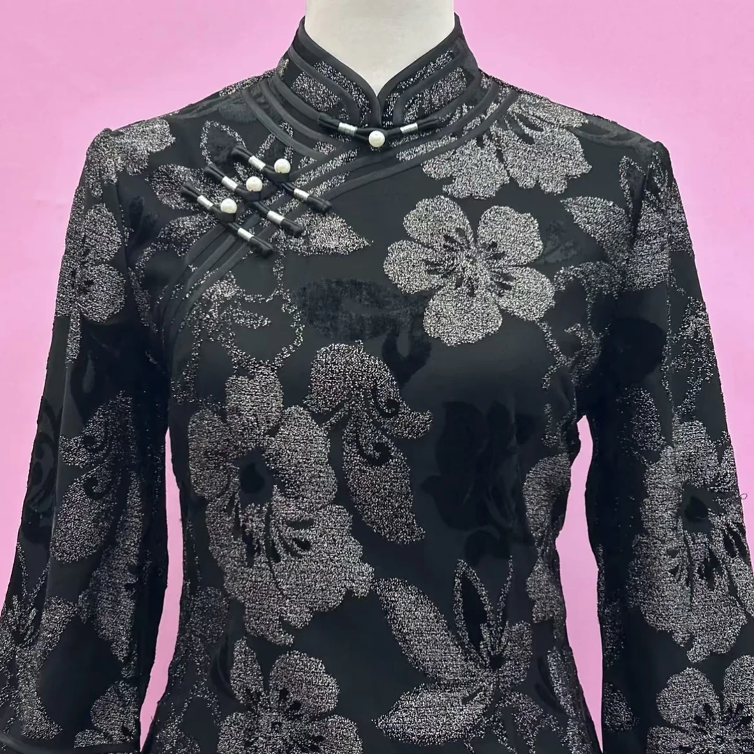 33   春季新款单层立领低开衩复古盘扣修身中老年女装妈妈装