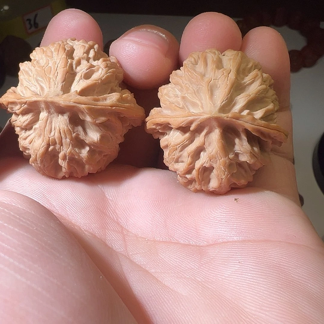 兔***臂把件文玩核桃文玩