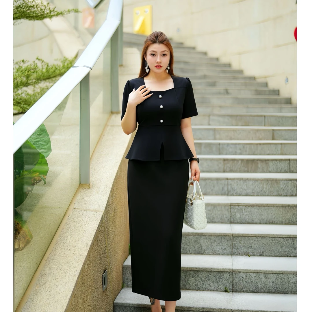 XYD71532/XYD71348气质方领上衣纯黑洋气半身裙薄款大码女装套装