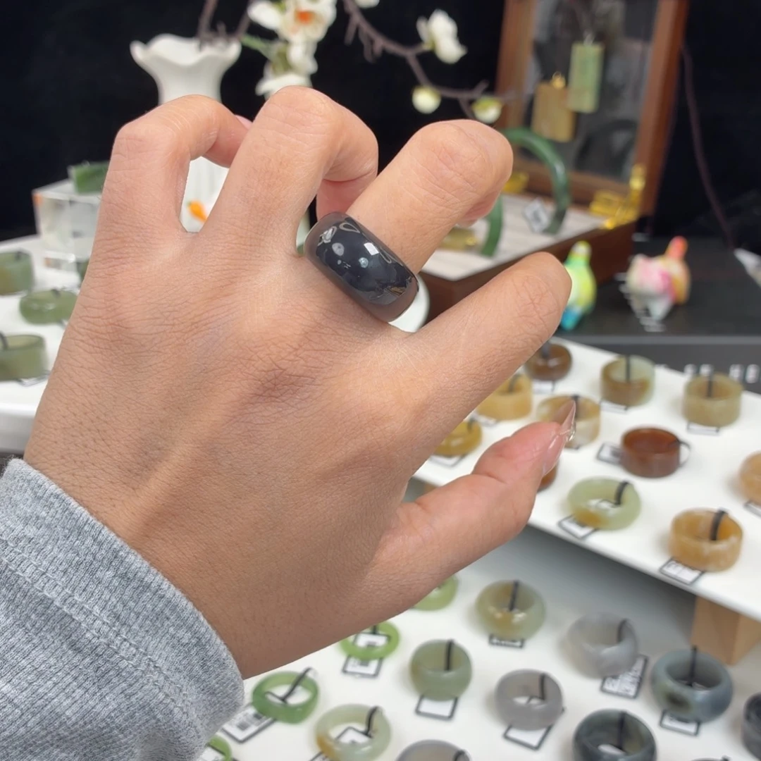 和田玉（糖玉）未镶嵌戒指Q57妖紫馒头17.7不退换