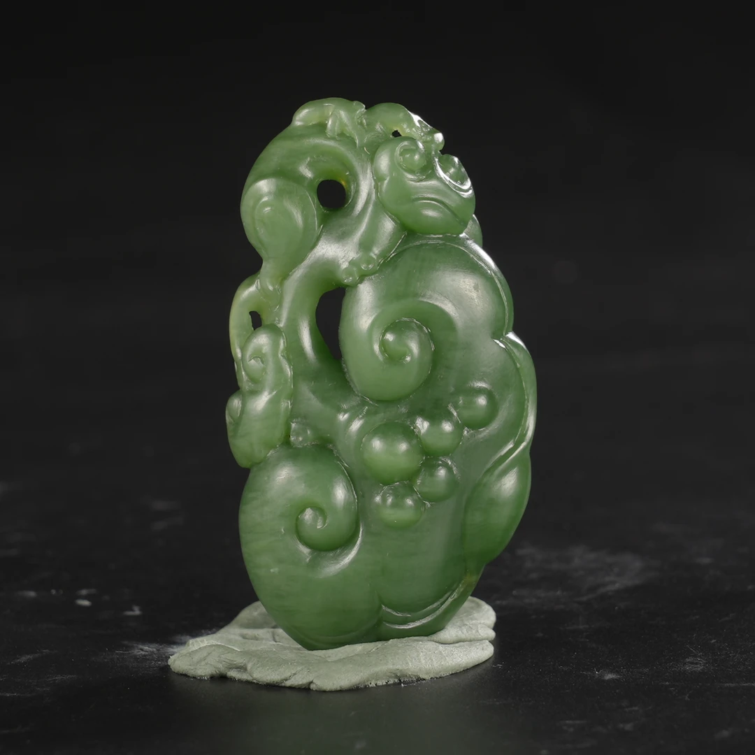 lot29和田玉碧玉灵芝如意/保利拍卖