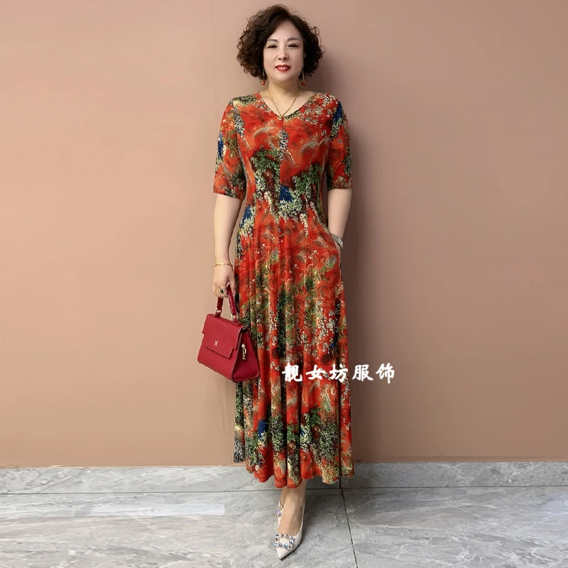 高弹冰麻碎花裙夏季新款收腰显瘦遮肚连衣裙中老年妈妈长款大摆裙