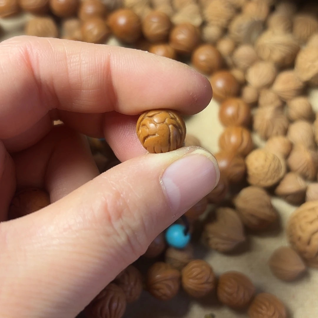 桃核吊坠_****秦岭龙文1.2尺光洙26颗