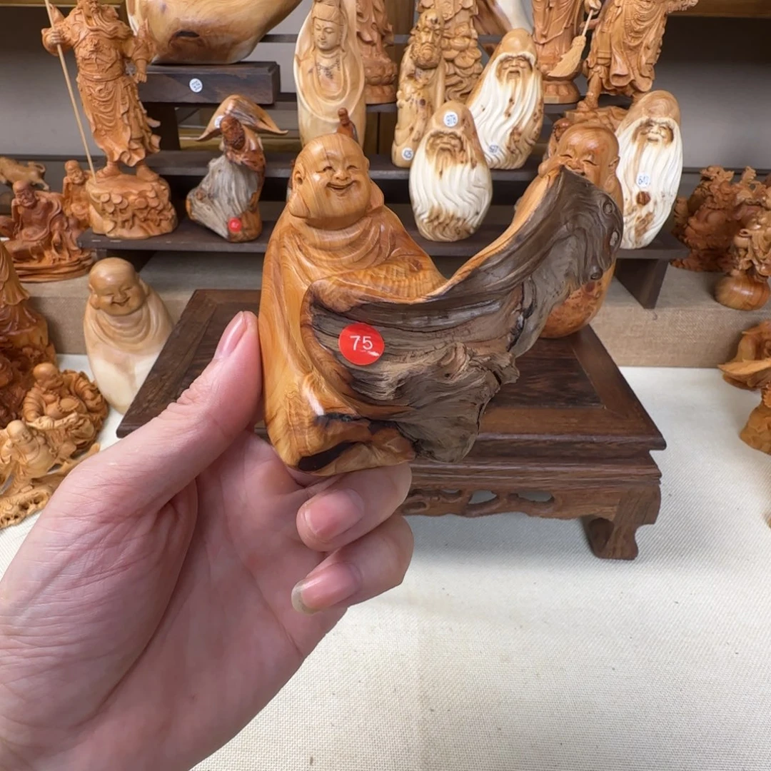 崖柏小木匠艺雕一物一拍