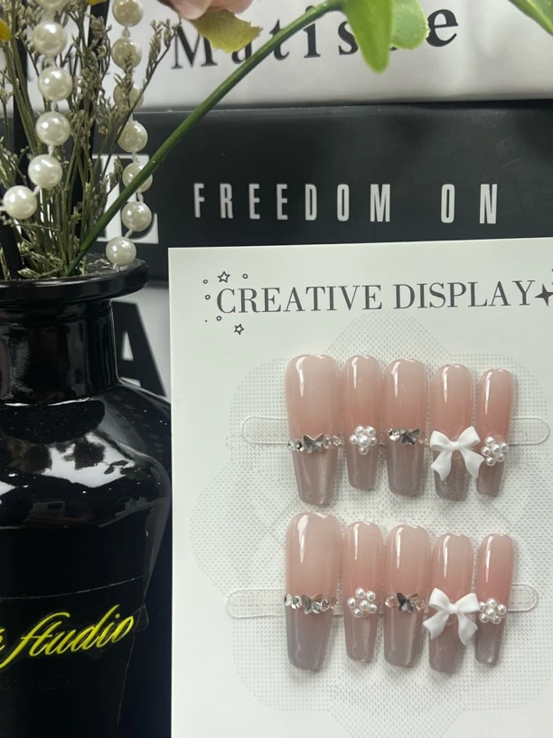 纯手工高定猫眼穿戴甲气质百搭仙女款美甲